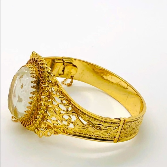 Whiting & Davis Cameo Vintage Bracelet ❤️ - Picture 2 of 8